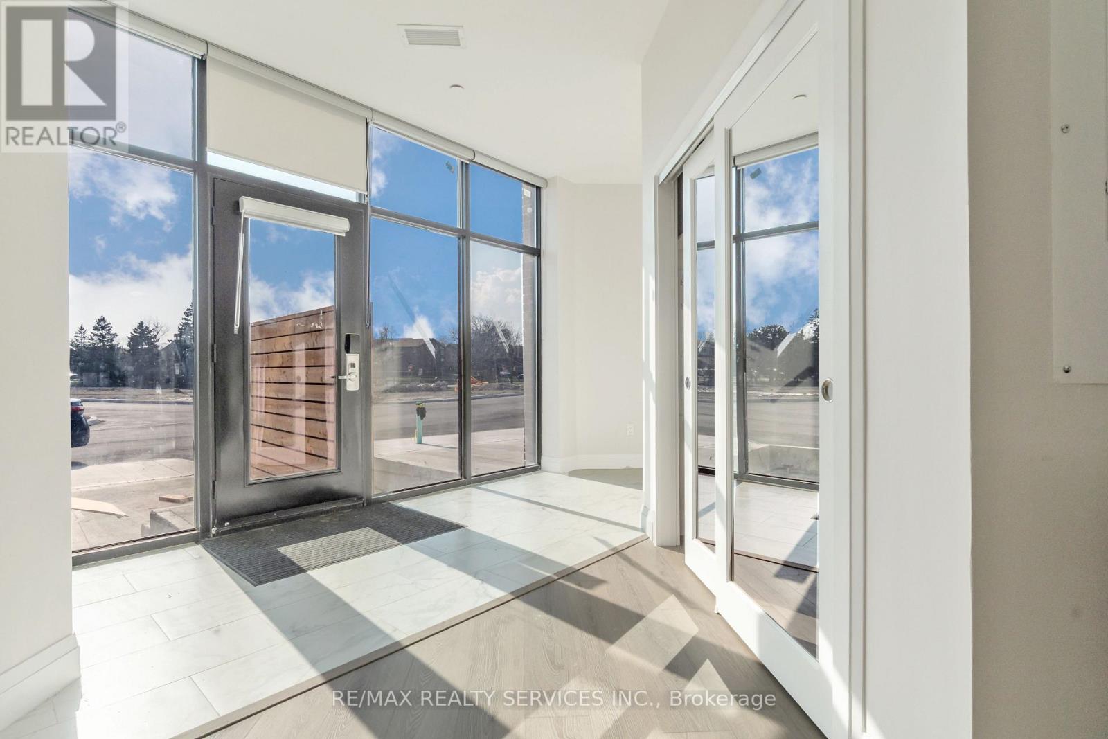 #10 - 30 Dean Park Road, Toronto, Ontario  M1B 3H1 - Photo 8 - E12799878