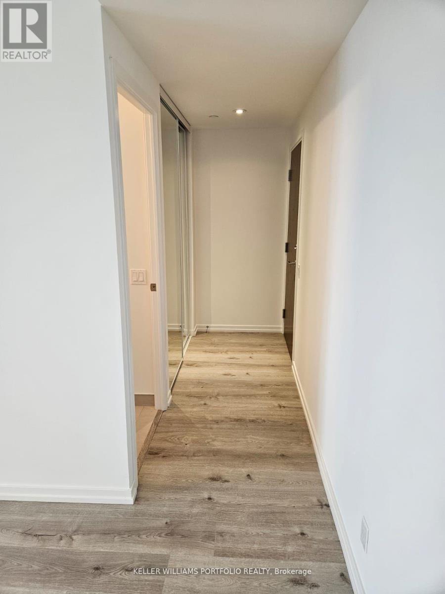 5001 - 1000 Portage Parkway, Vaughan, Ontario  L4K 0L1 - Photo 9 - N12799826