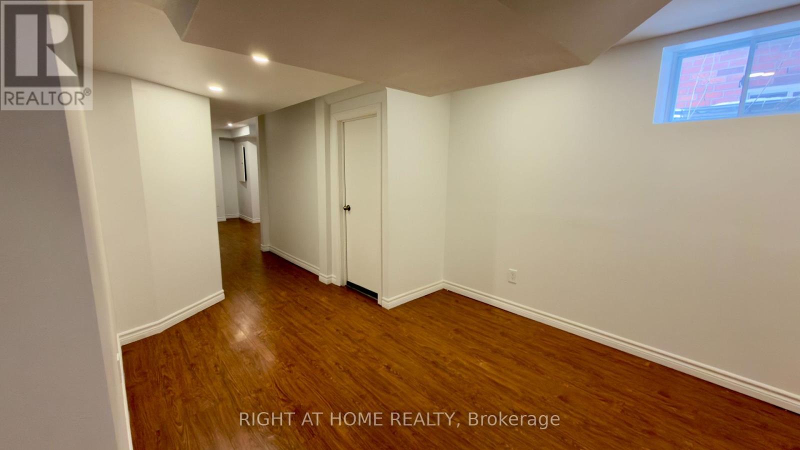 3801 Forest Bluff Crescent, Mississauga, Ontario  L5N 7T8 - Photo 36 - W12796446