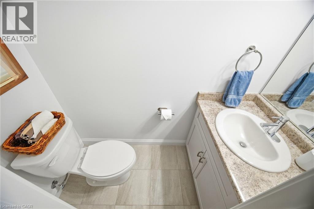 4000 Crown Street, Beamsville, Ontario  L3J 0S6 - Photo 35 - 40806107