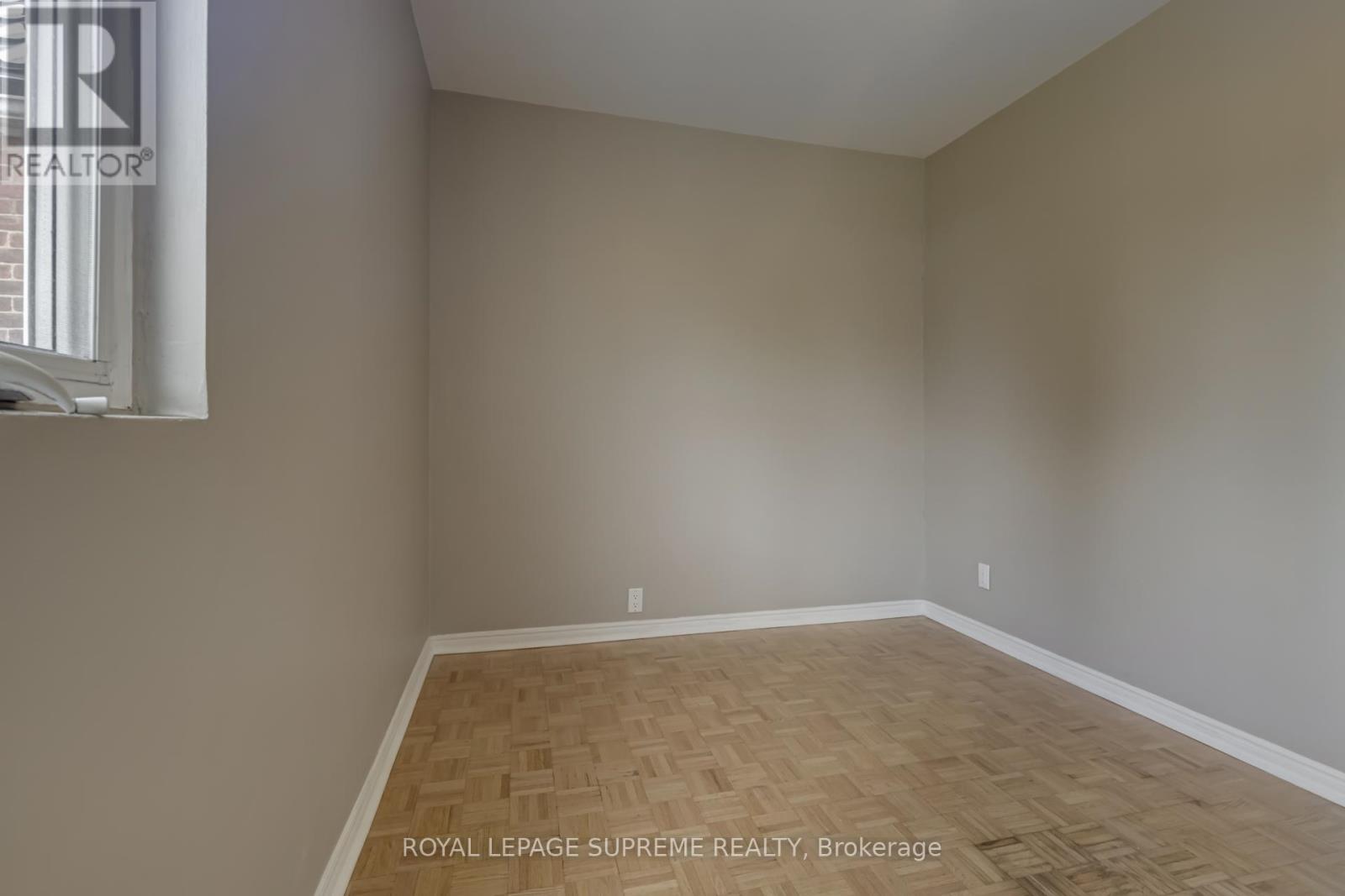 Main - 367 Westmoreland Avenue N, Toronto, Ontario  M6H 3A6 - Photo 11 - W12799806