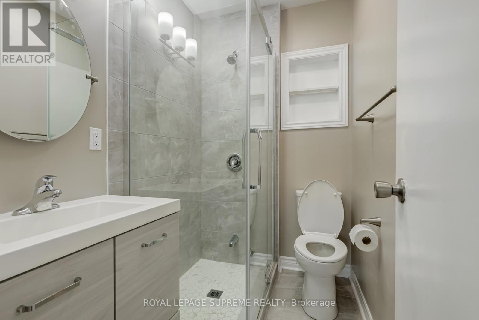 Main - 367 Westmoreland Avenue N, Toronto, Ontario  M6H 3A6 - Photo 15 - W12799806