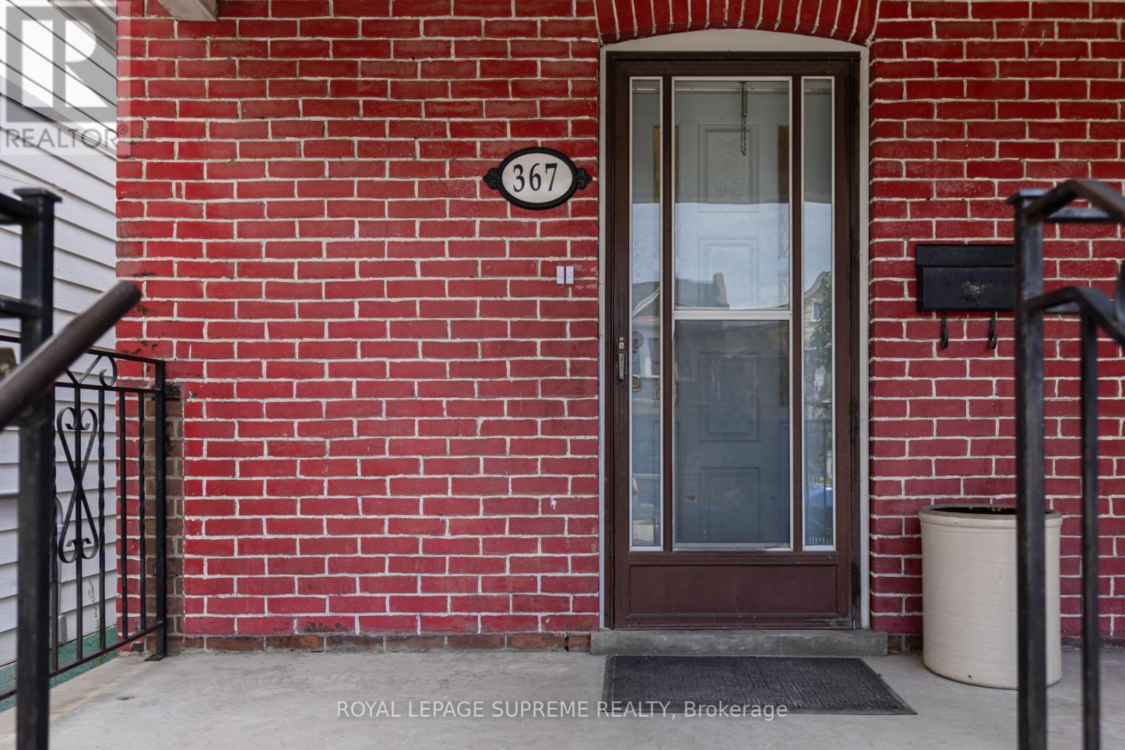 Main - 367 Westmoreland Avenue N, Toronto, Ontario  M6H 3A6 - Photo 2 - W12799806