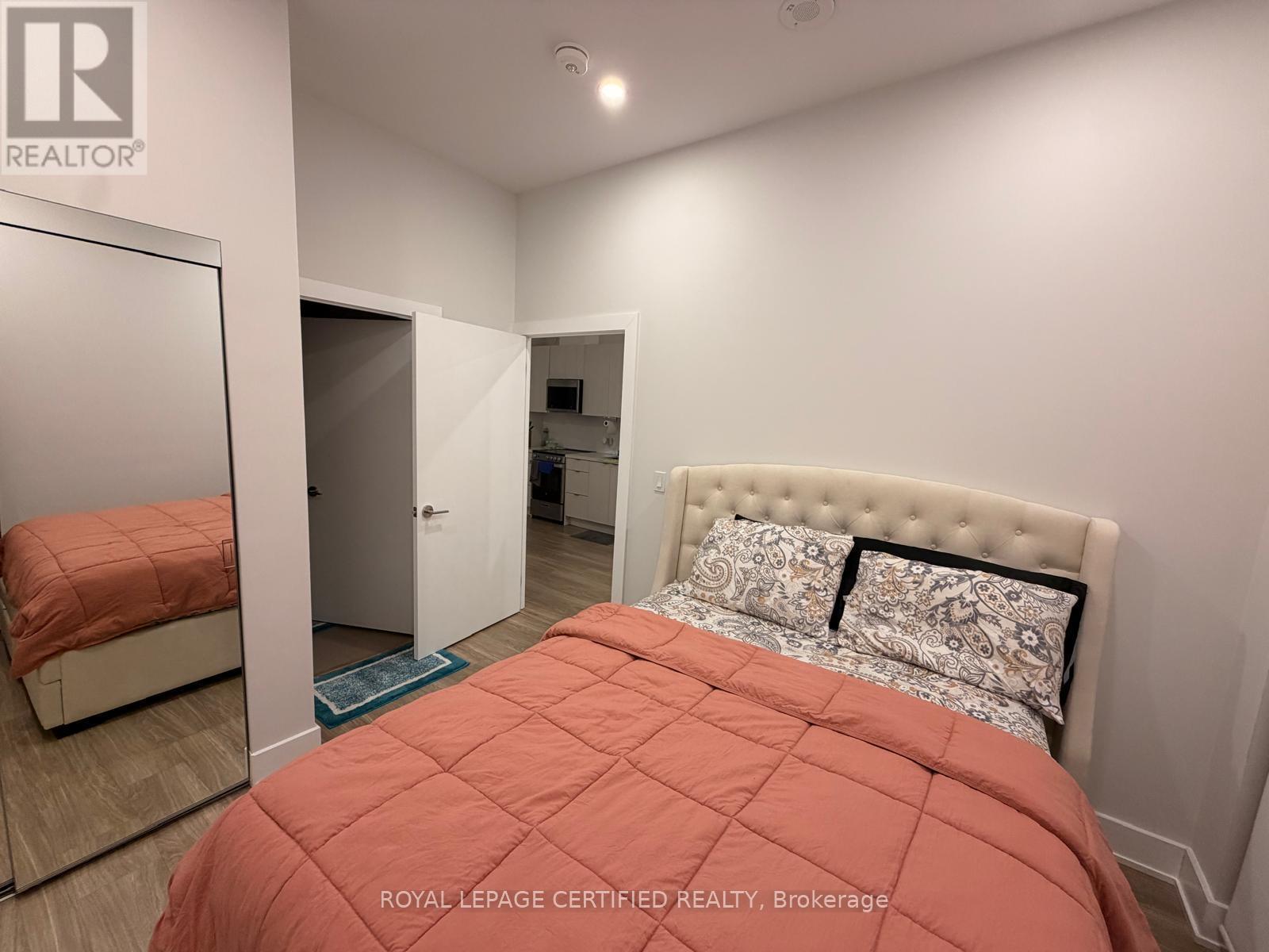 3803 - 4130 Parkside Village Drive, Mississauga, Ontario  L5B 3M8 - Photo 9 - W12799816