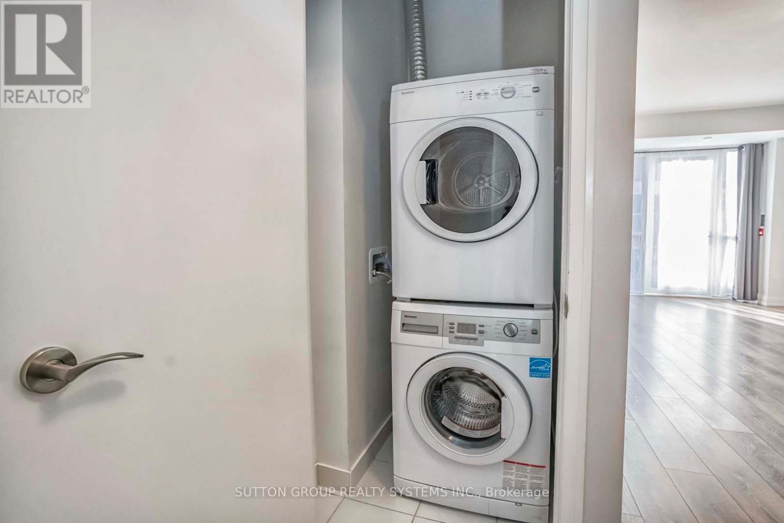 112 - 9 Valhalla Inn Road, Toronto, Ontario  M9B 1S9 - Photo 19 - W12799854