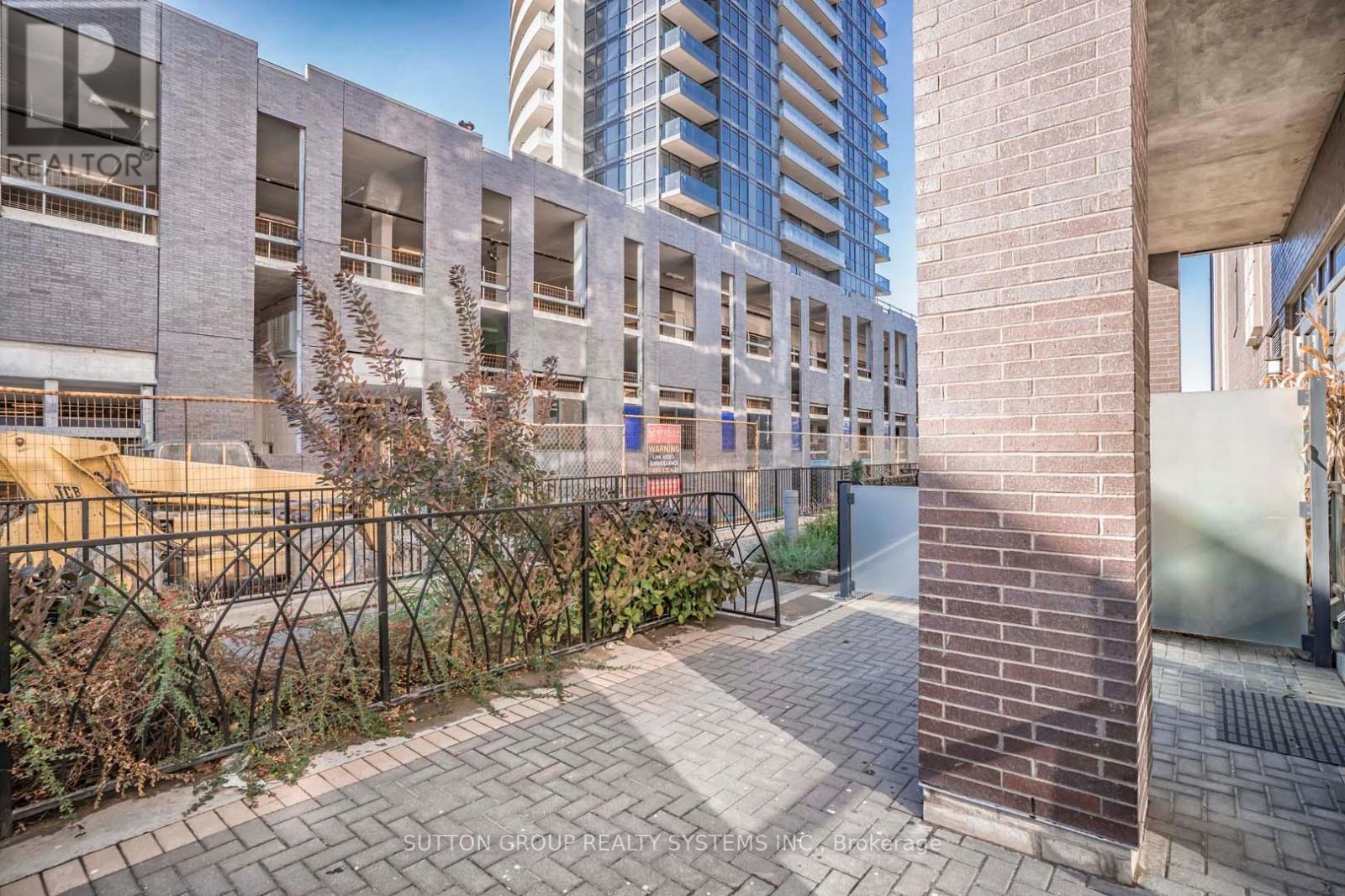 112 - 9 Valhalla Inn Road, Toronto, Ontario  M9B 1S9 - Photo 21 - W12799854