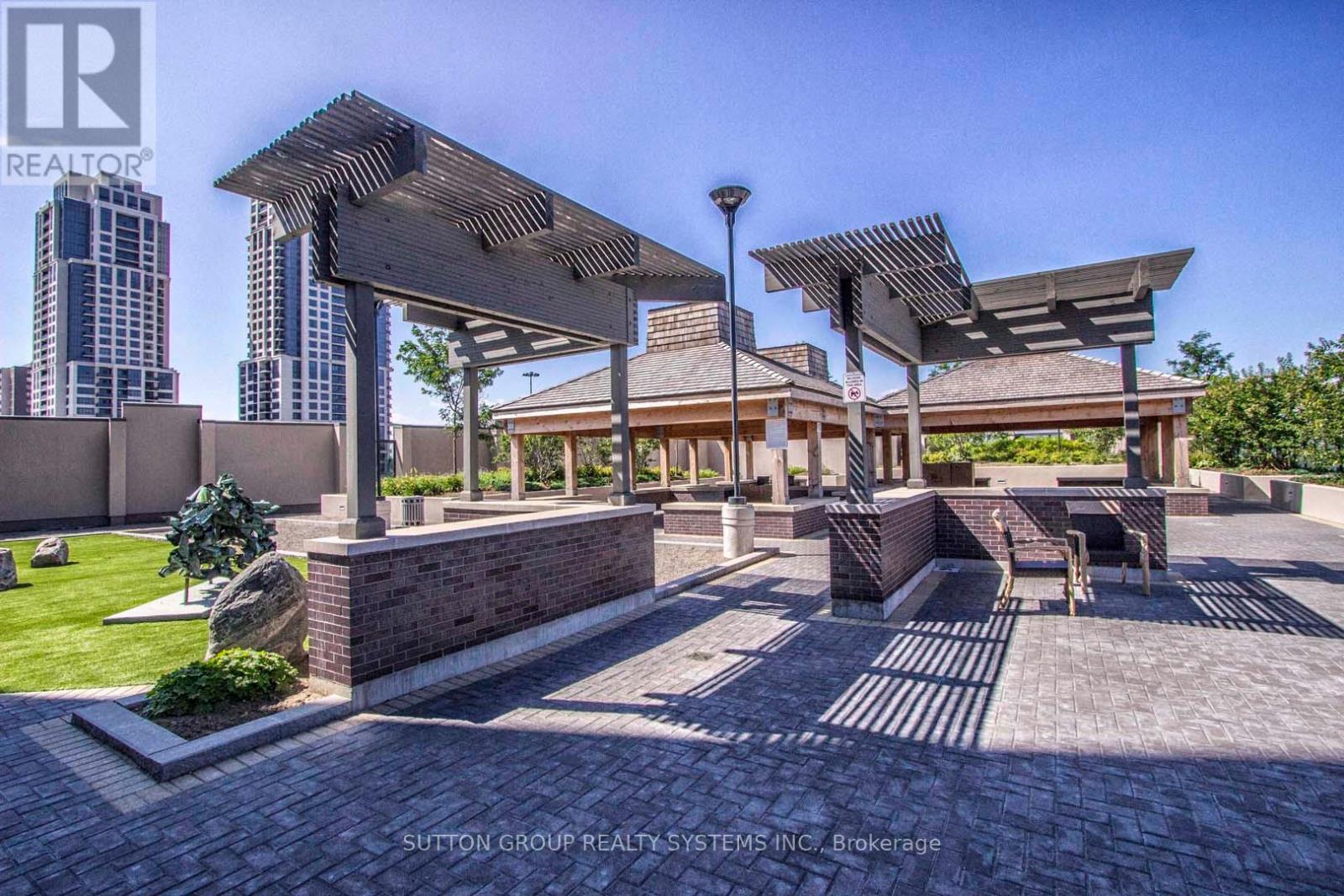 112 - 9 Valhalla Inn Road, Toronto, Ontario  M9B 1S9 - Photo 29 - W12799854