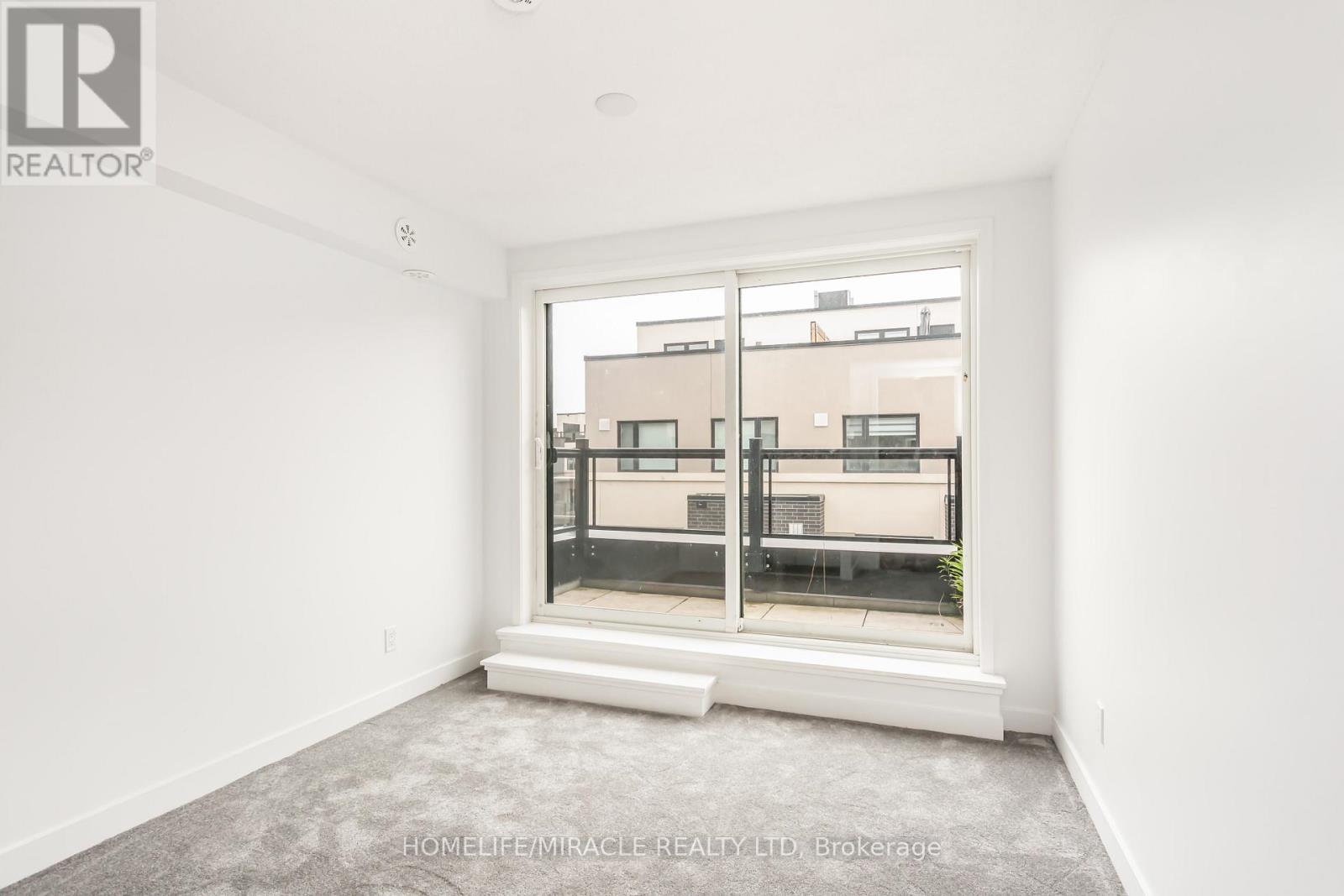 203 - 1137 Cooke Boulevard, Burlington, Ontario L7T 0C3 - Photo 10 - W12799864