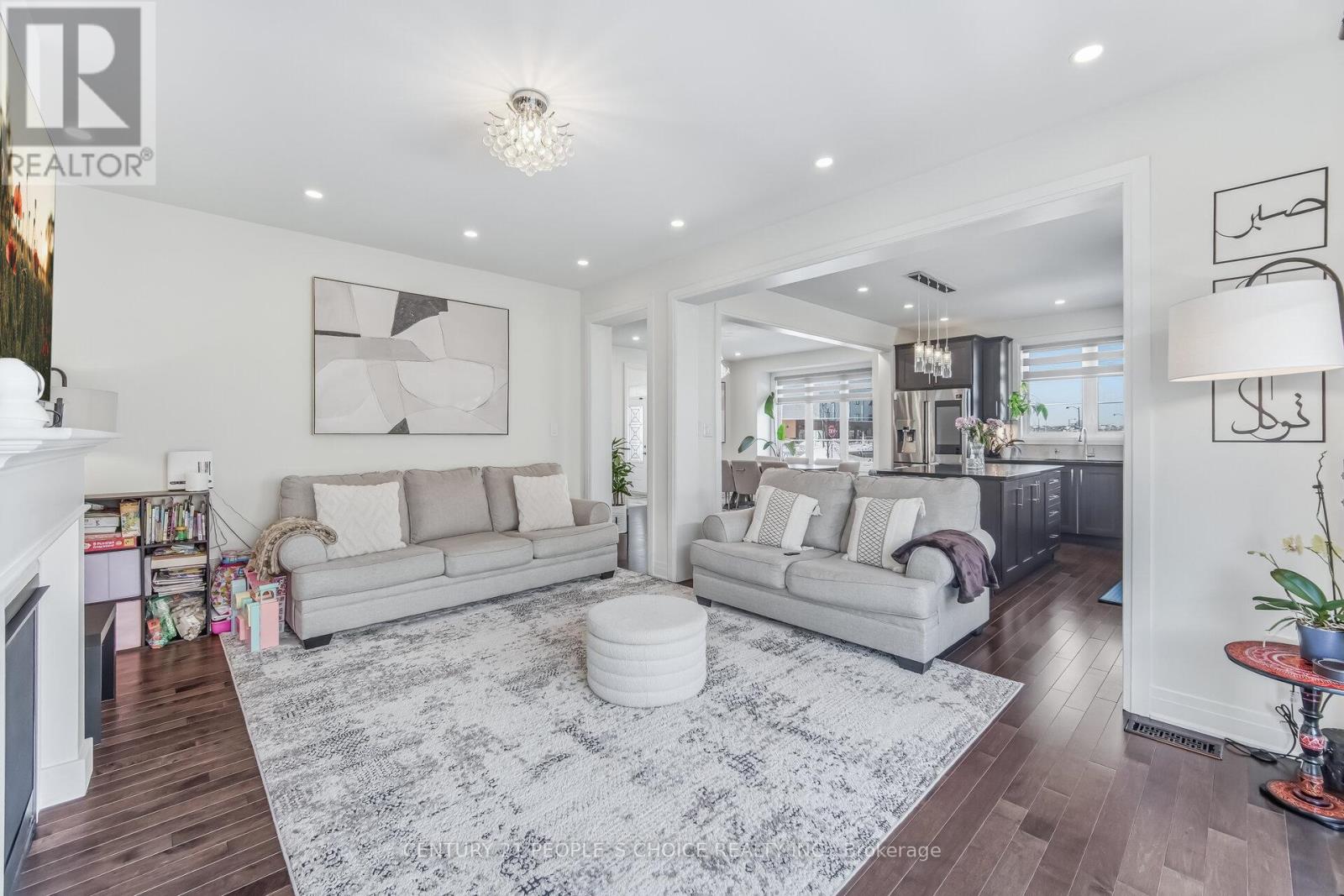 Upper - 744 Kennedy Circle W, Milton, Ontario  L9E 1R9 - Photo 20 - W12799874