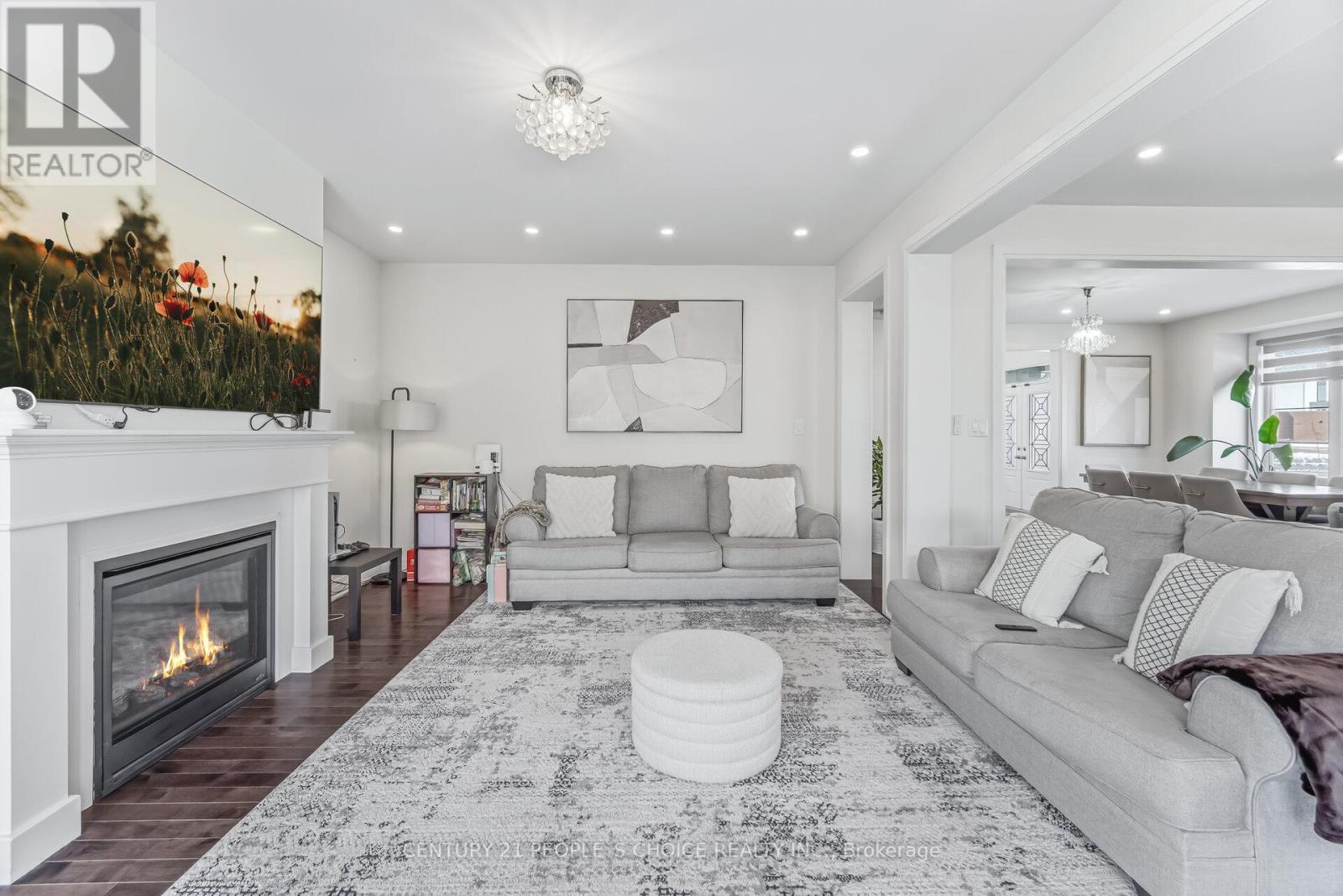 Upper - 744 Kennedy Circle W, Milton, Ontario  L9E 1R9 - Photo 21 - W12799874