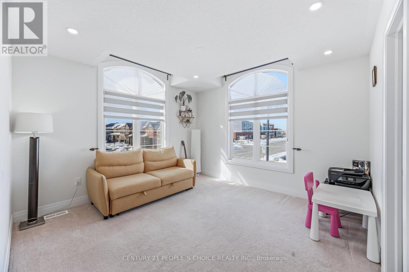 Upper - 744 Kennedy Circle W, Milton, Ontario  L9E 1R9 - Photo 36 - W12799874