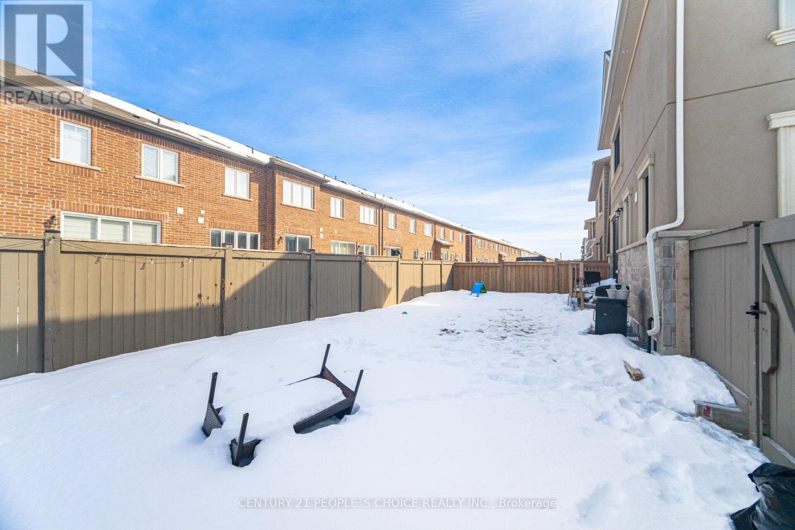 Upper - 744 Kennedy Circle W, Milton, Ontario  L9E 1R9 - Photo 43 - W12799874