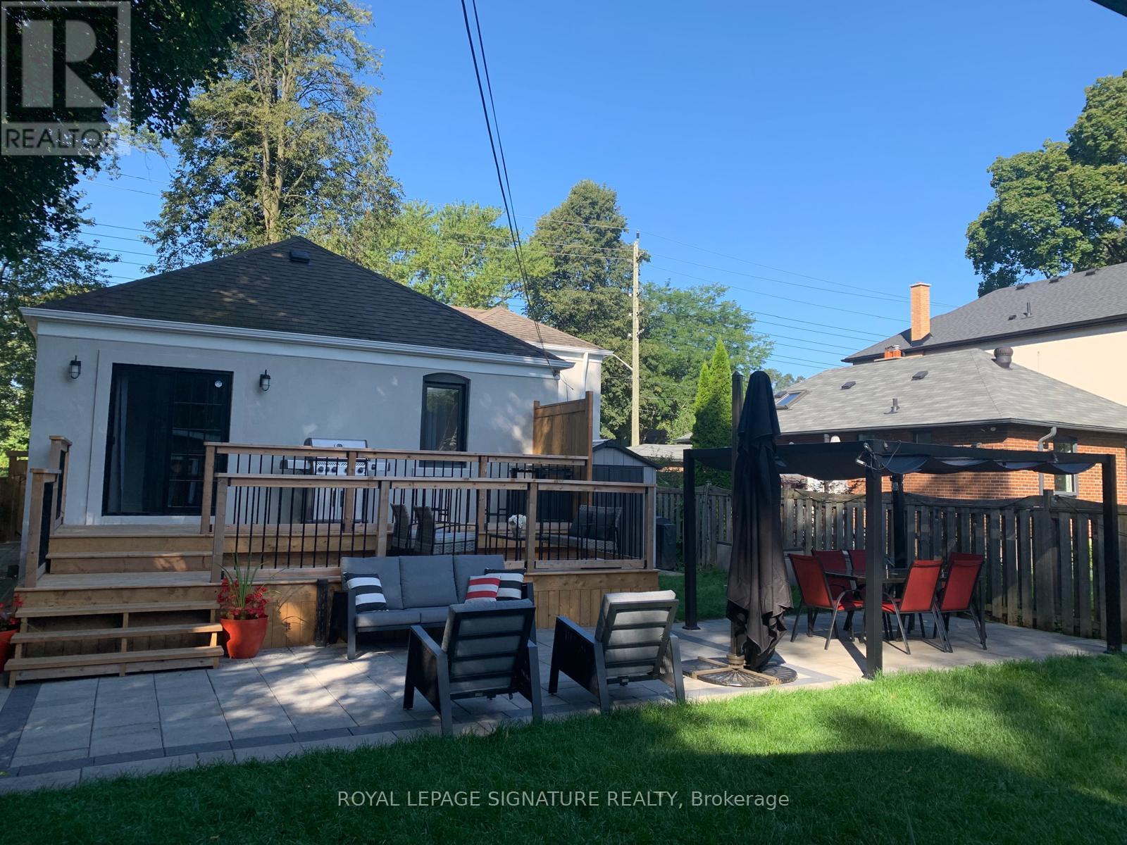 205 Prince Edward Drive S, Toronto, Ontario  M8Y 3X1 - Photo 35 - W12799882