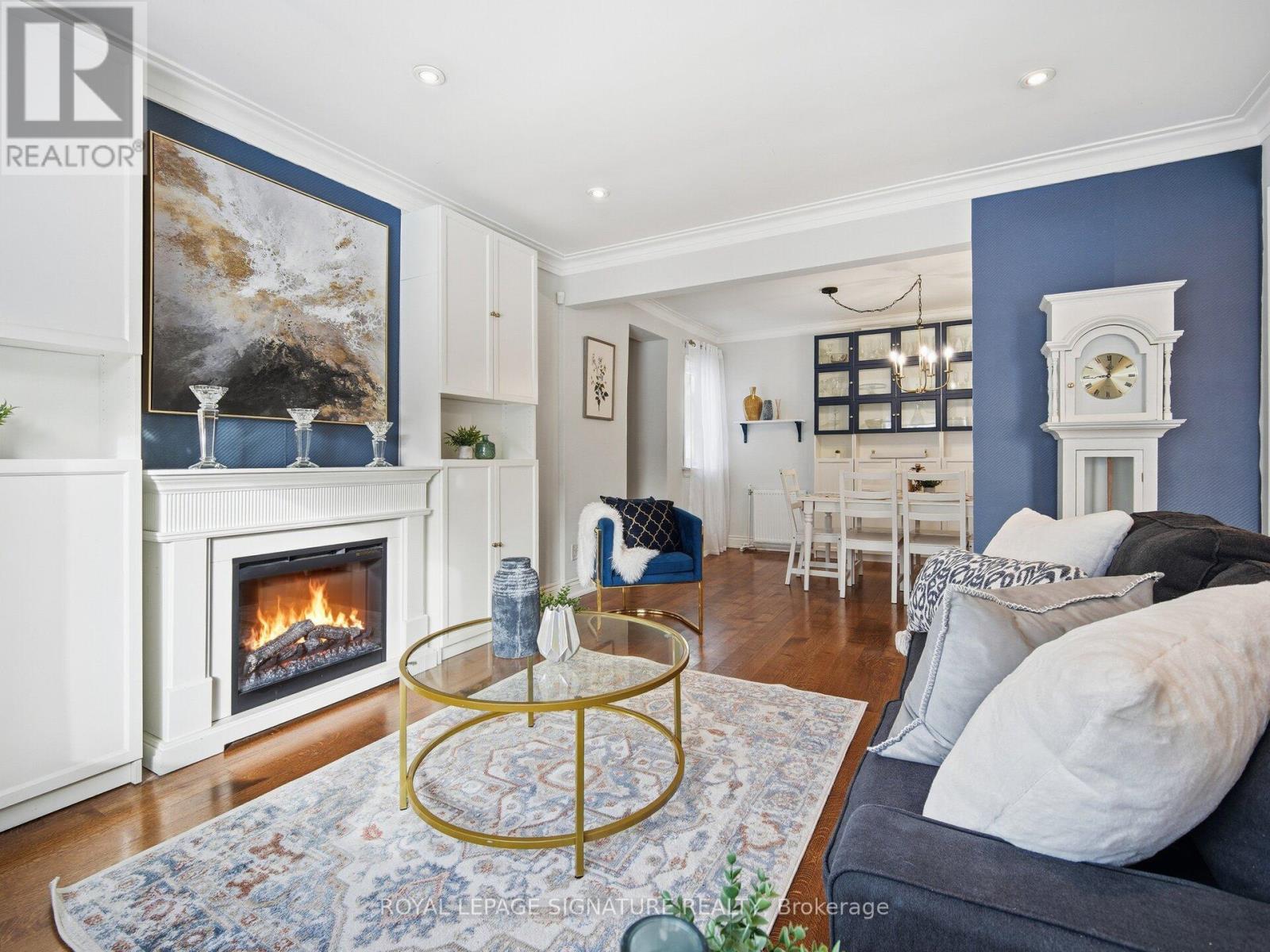 205 Prince Edward Drive S, Toronto, Ontario  M8Y 3X1 - Photo 6 - W12799882