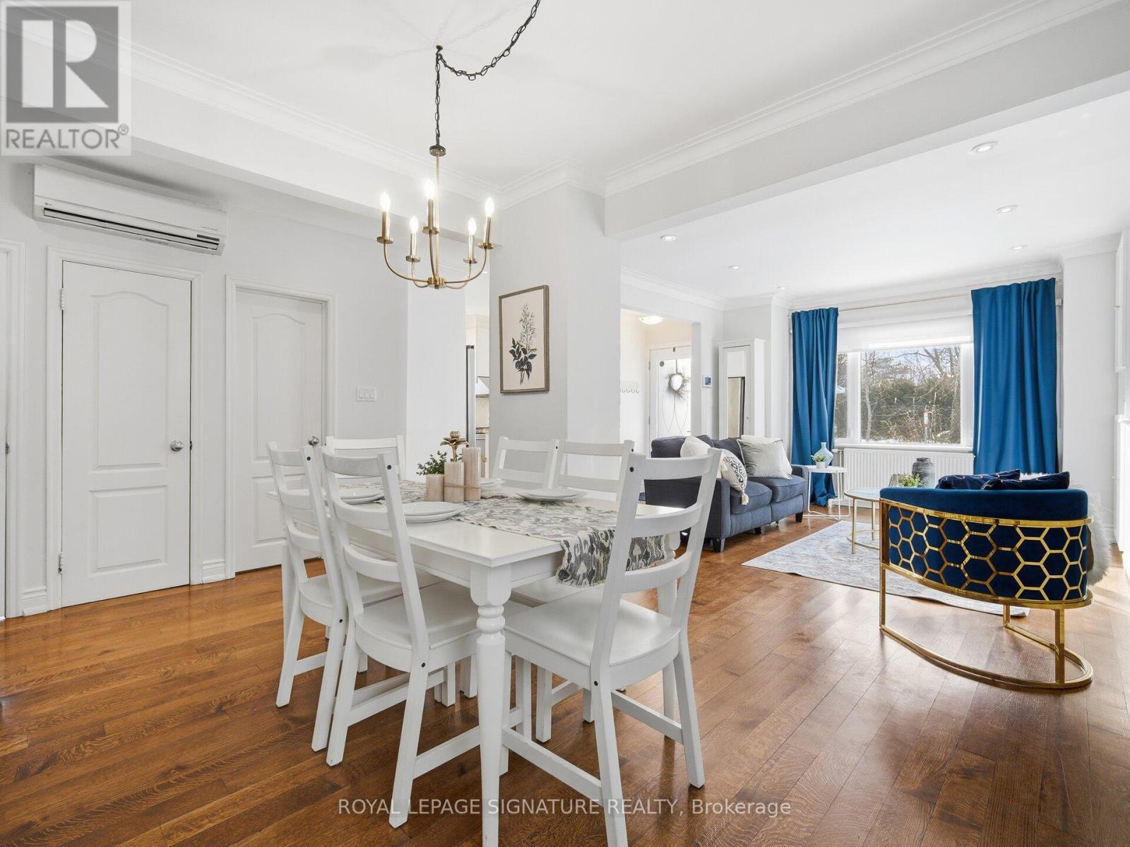 205 Prince Edward Drive S, Toronto, Ontario  M8Y 3X1 - Photo 7 - W12799882