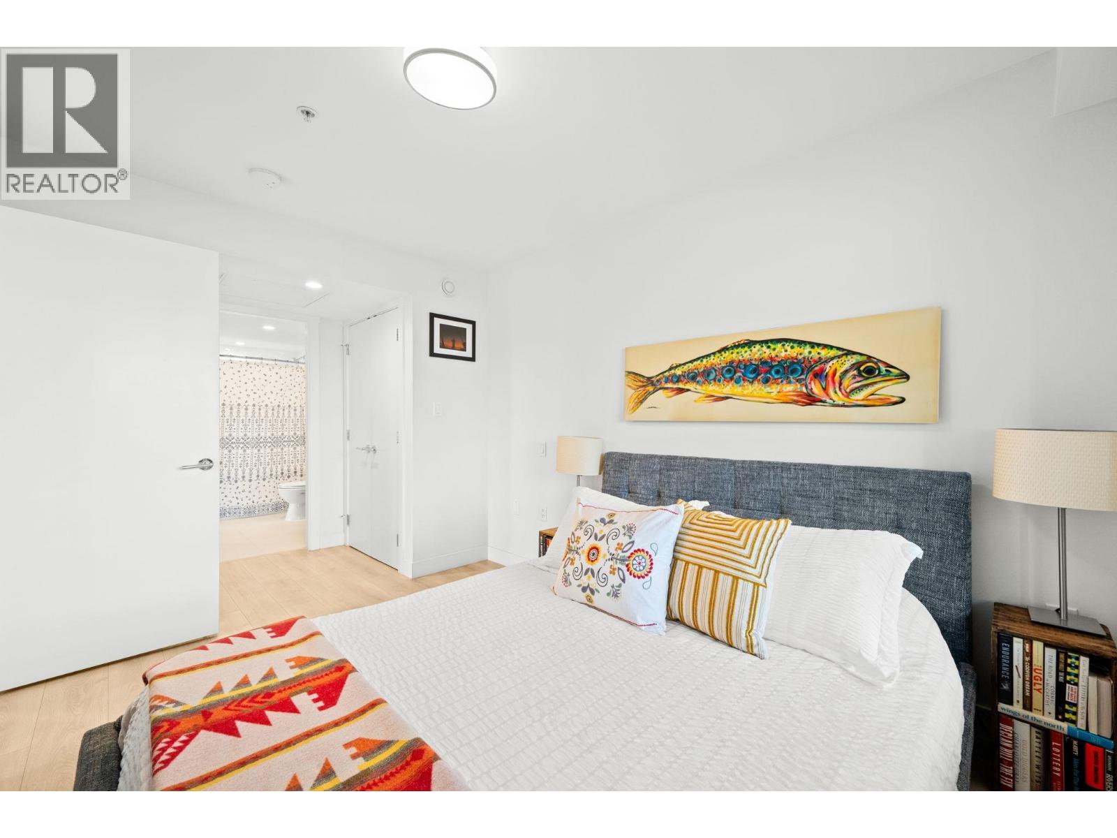 303 1519 Crown Street, North Vancouver, British Columbia  V7J 1G6 - Photo 15 - R3087886