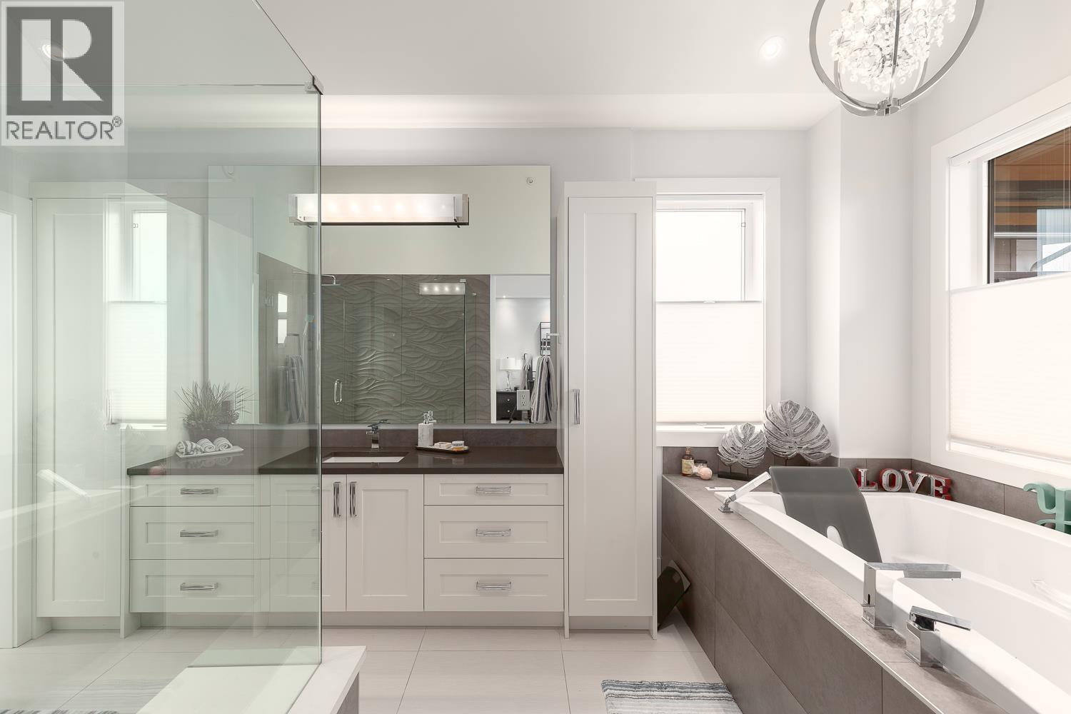 40257 Aristotle Drive, Squamish, British Columbia  V8B 0S6 - Photo 29 - R3090716