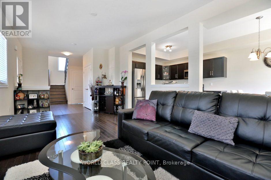 38 - 7 Lakelawn Road, Grimsby, Ontario  L3M 0E9 - Photo 6 - X12799812