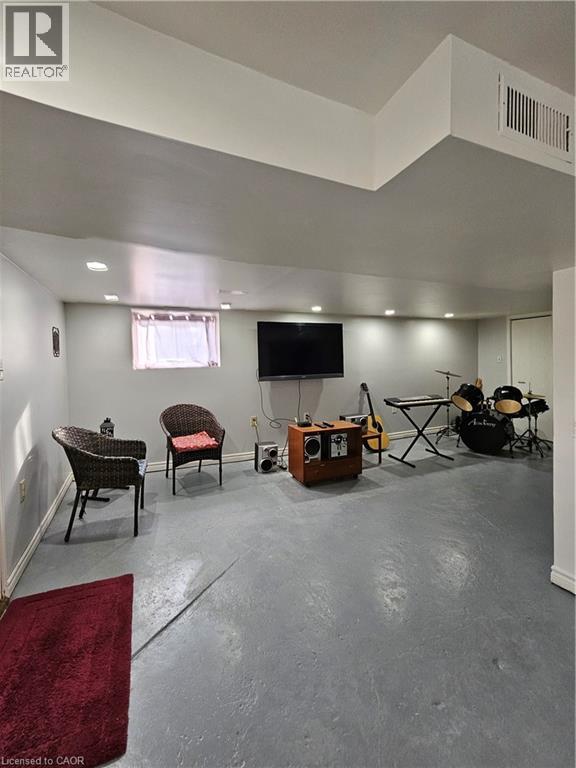 253 S Grosvenor Avenue S, Hamilton, Ontario  L8M 3L8 - Photo 39 - 40805964