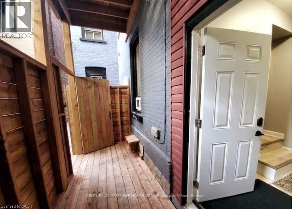 210 WILSON Street Unit# C, Hamilton, Ontario