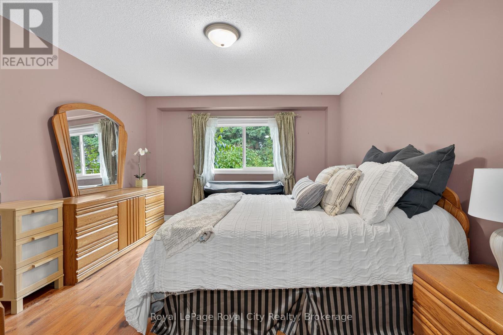 22 Thornton Street, Guelph, Ontario  N1E 7B1 - Photo 19 - X12799890