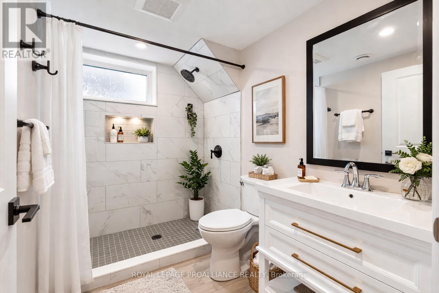 B - 434 Major Street, Cobourg, Ontario  K9A 4E1 - Photo 14 - X12799958