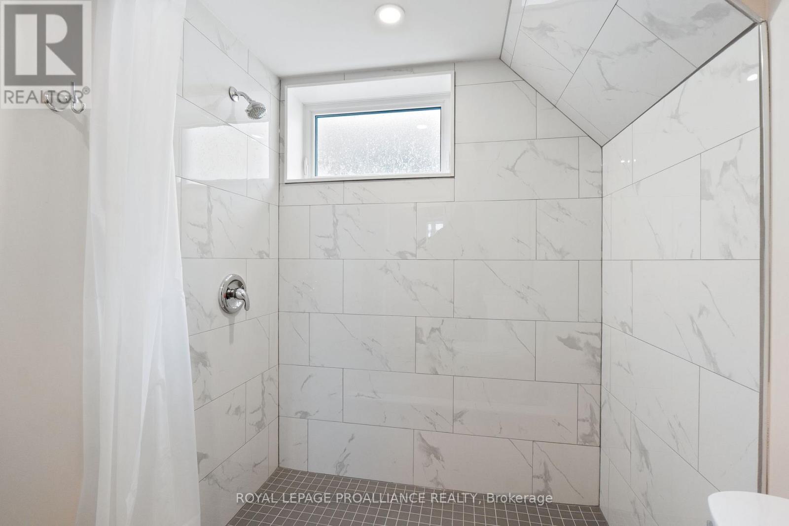 B - 434 Major Street, Cobourg, Ontario  K9A 4E1 - Photo 16 - X12799958