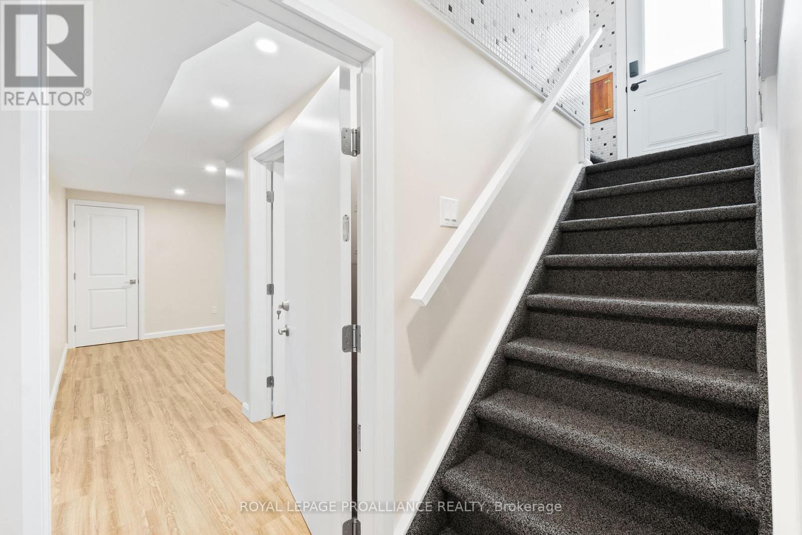 B - 434 Major Street, Cobourg, Ontario  K9A 4E1 - Photo 4 - X12799958