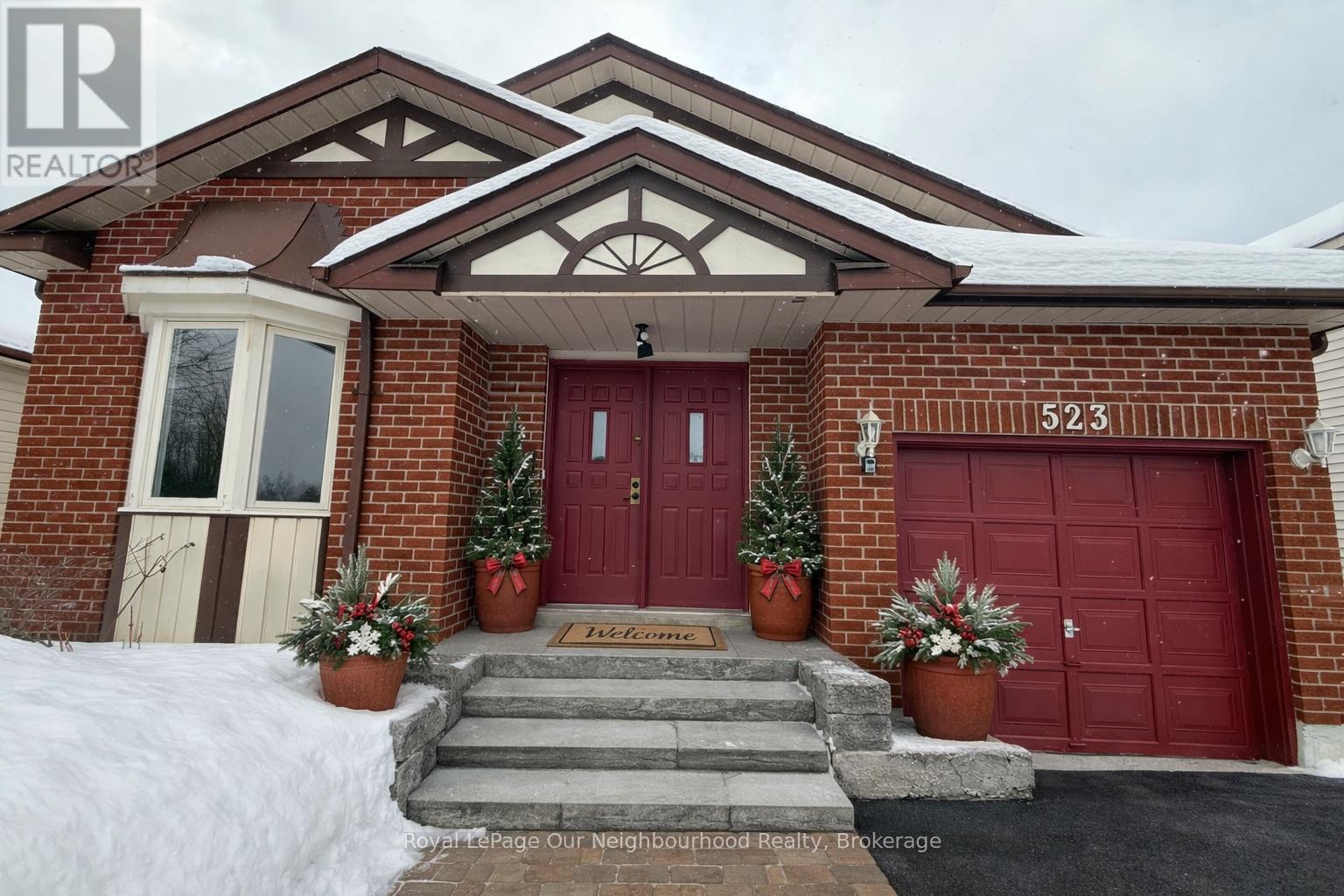 523 LAURIE AVENUE E, Peterborough, Ontario
