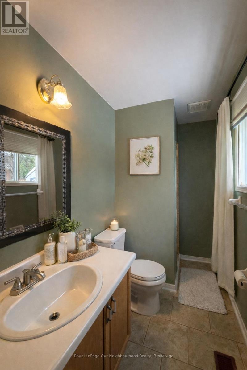 523 Laurie Avenue E, Peterborough, Ontario  K9L 1X8 - Photo 13 - X12799974