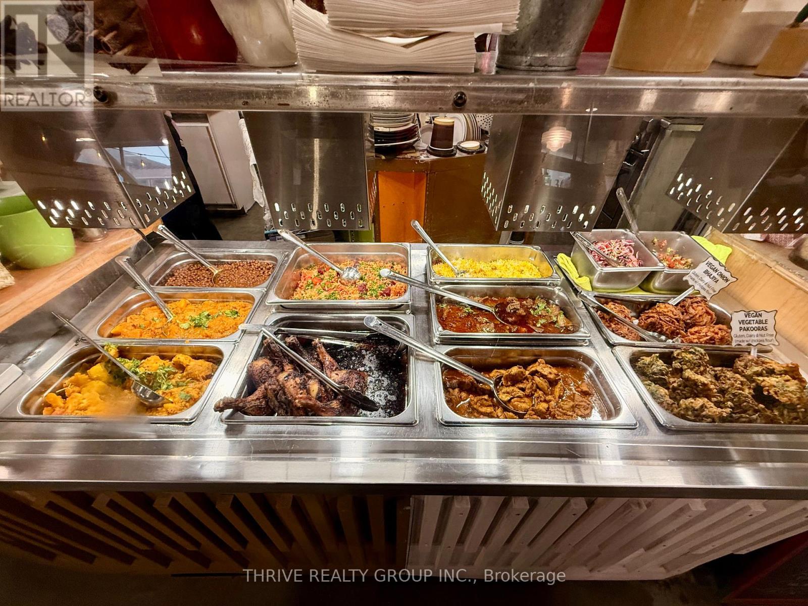 C-6 - 130 King Street, London East, Ontario  N6A 1C5 - Photo 3 - X12799916