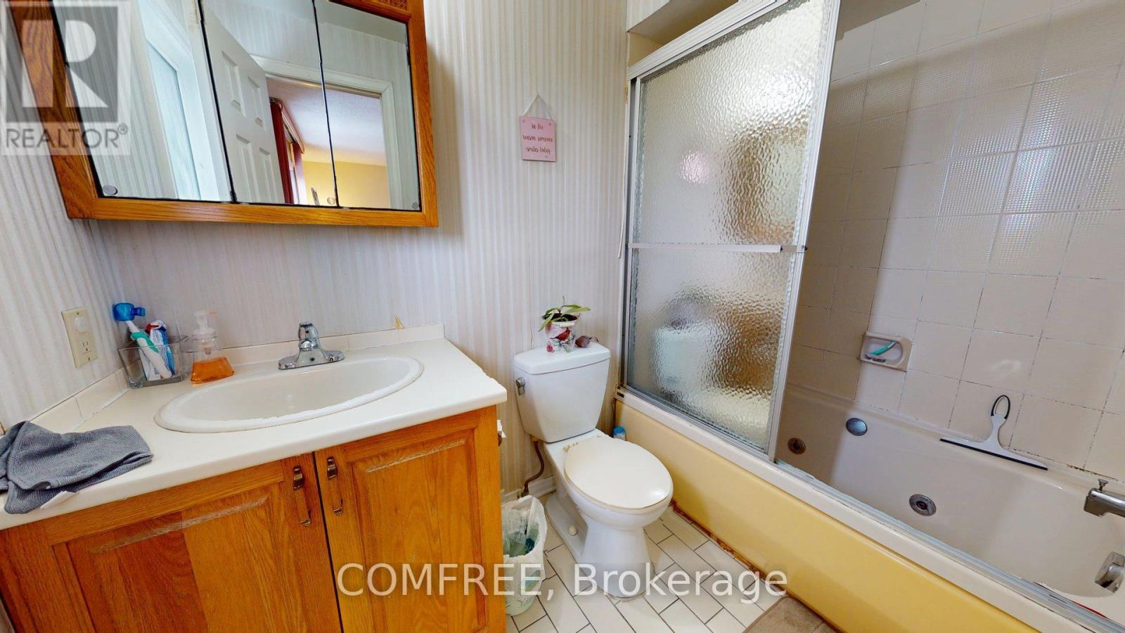 22 Arbordale Crescent, Ottawa, Ontario  K2G 5C6 - Photo 16 - X12799886