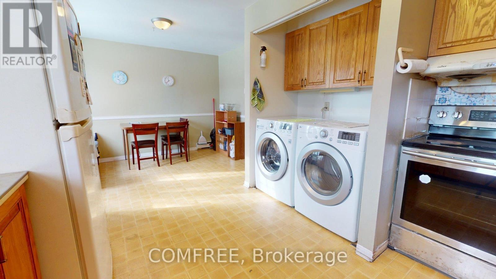 22 Arbordale Crescent, Ottawa, Ontario  K2G 5C6 - Photo 9 - X12799886