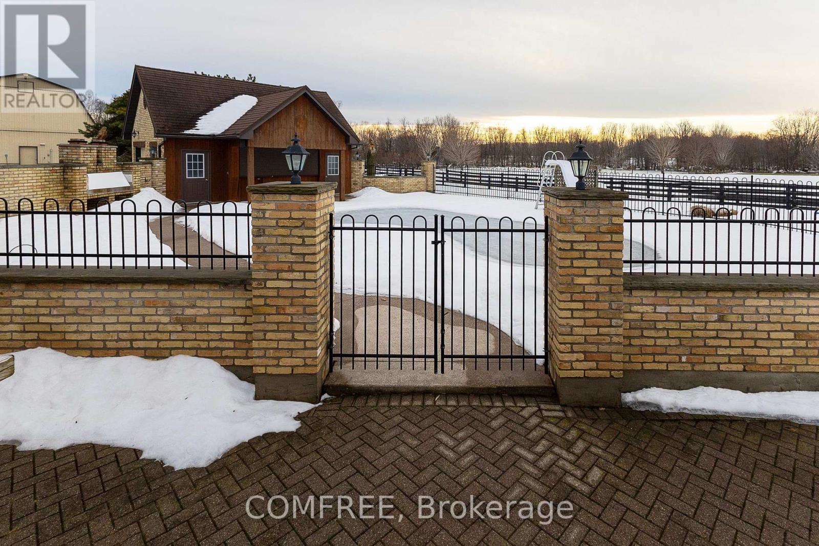 70353 Ausable Line, South Huron, Ontario  N0M 1S4 - Photo 34 - X12799904