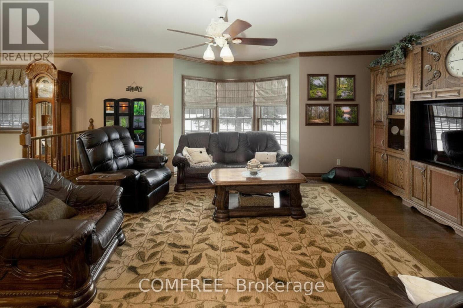 70353 Ausable Line, South Huron, Ontario  N0M 1S4 - Photo 4 - X12799904