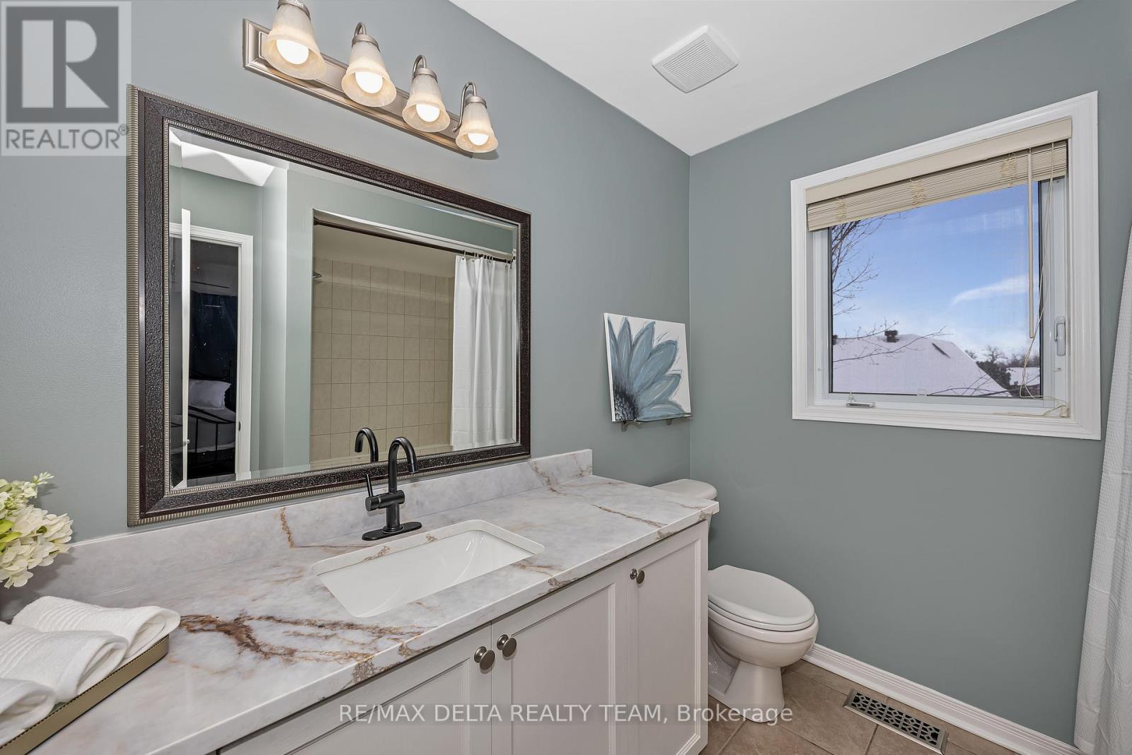 39 Sunvale Way, Ottawa, Ontario  K2G 6Y1 - Photo 21 - X12799934