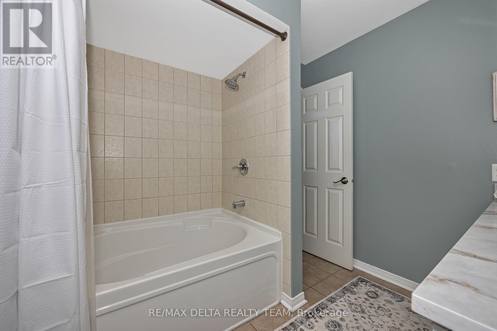 39 Sunvale Way, Ottawa, Ontario  K2G 6Y1 - Photo 22 - X12799934