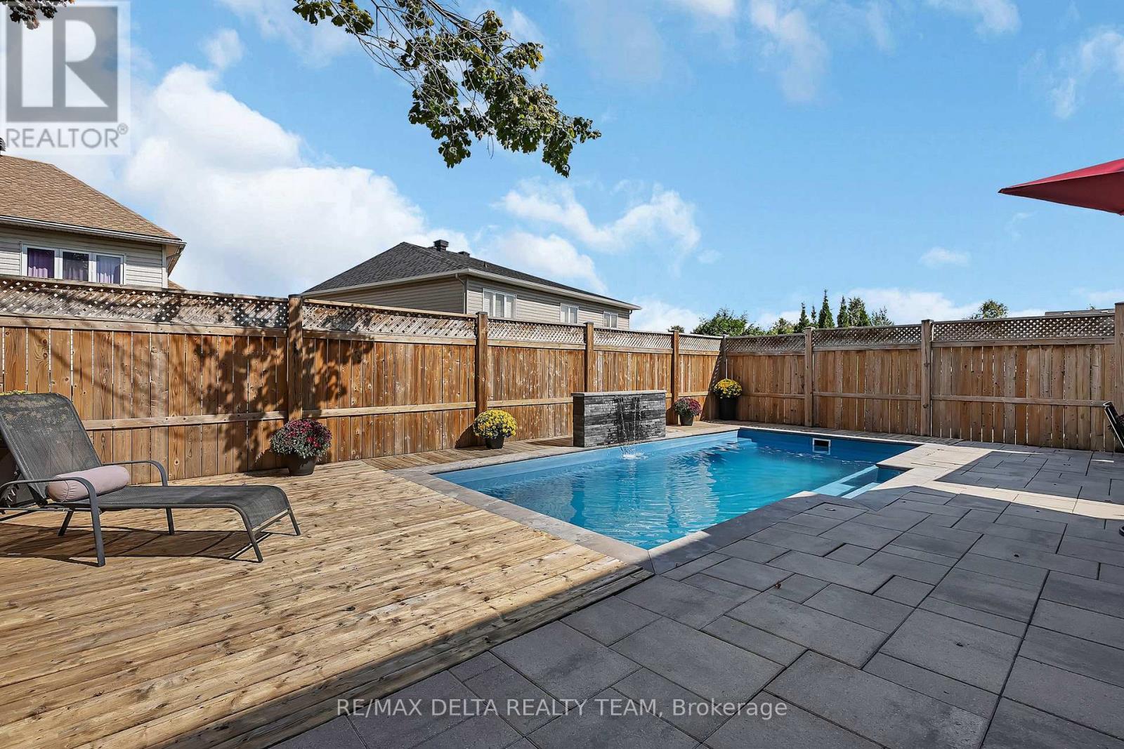 39 Sunvale Way, Ottawa, Ontario  K2G 6Y1 - Photo 39 - X12799934