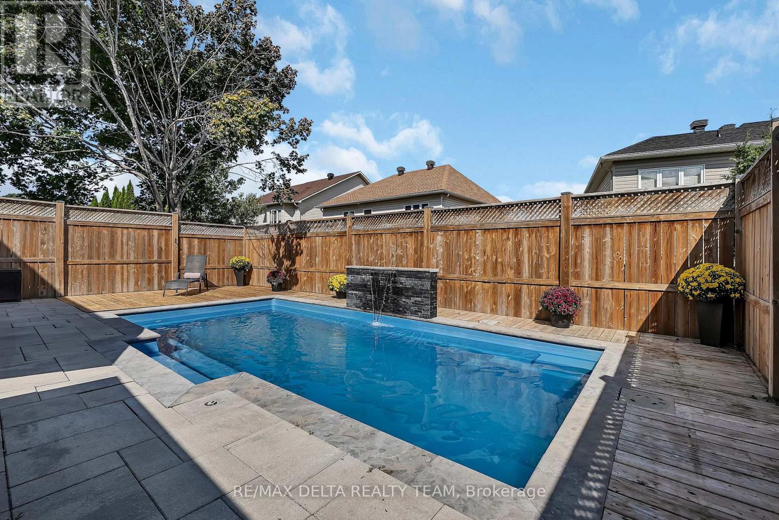 39 Sunvale Way, Ottawa, Ontario  K2G 6Y1 - Photo 41 - X12799934