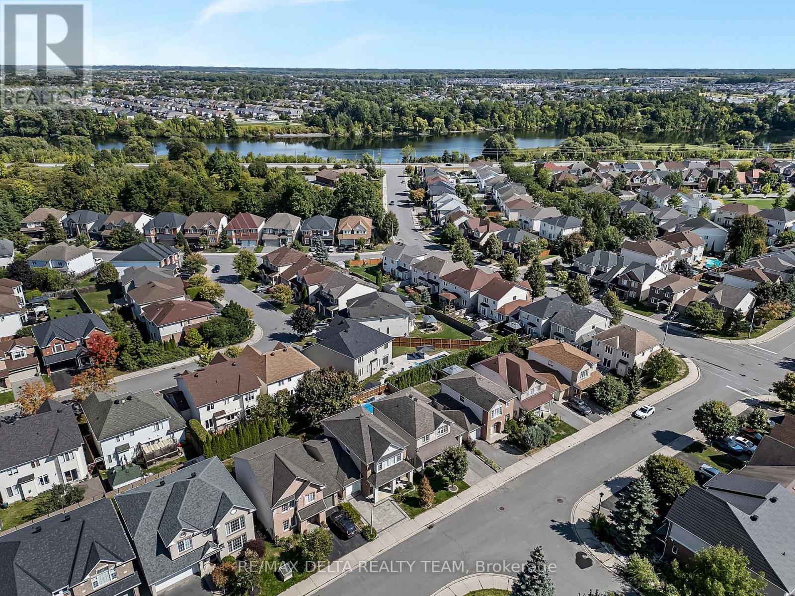 39 Sunvale Way, Ottawa, Ontario  K2G 6Y1 - Photo 47 - X12799934