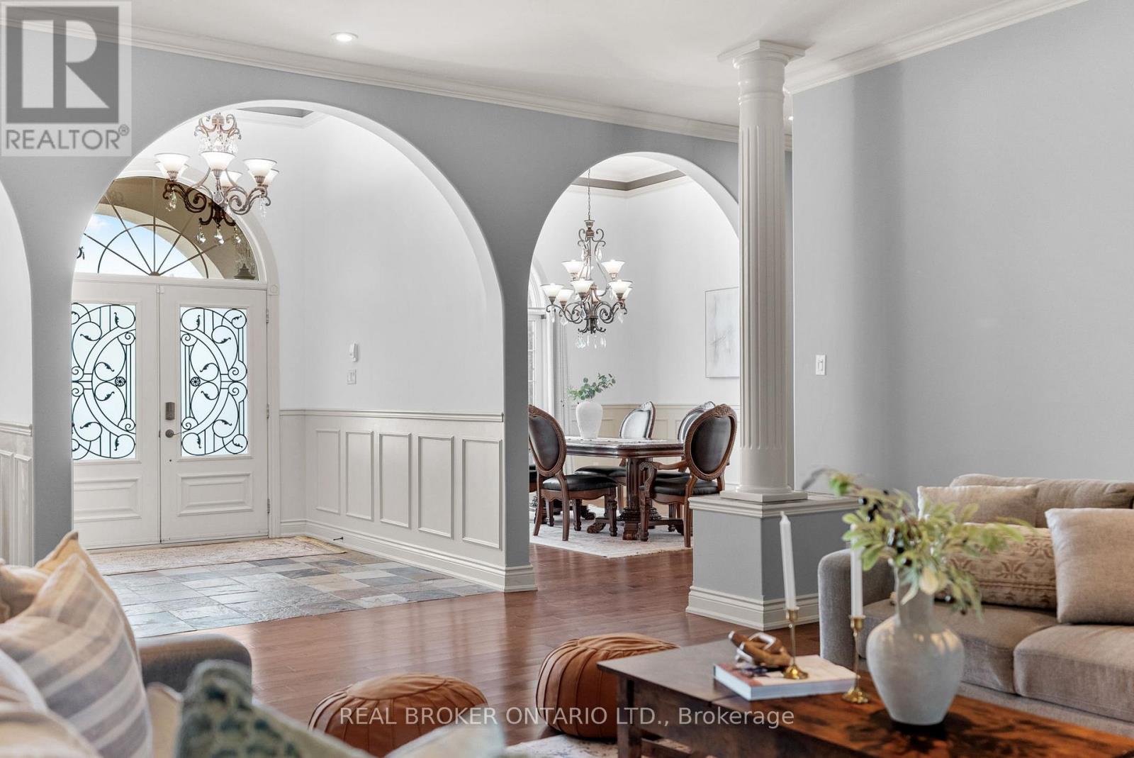 525 Tullamore Street, Ottawa, Ontario  K1X 0A2 - Photo 4 - X12799976