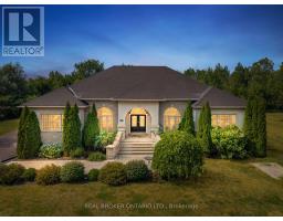 525 TULLAMORE STREET, Ottawa, Ontario