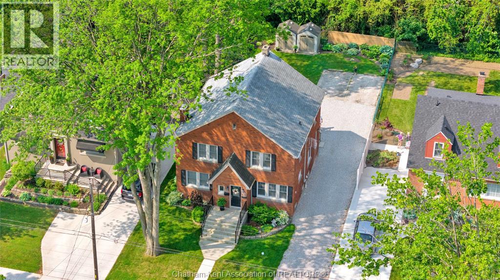 210-212 Elizabeth Street, Chatham, Ontario  N7L 2Y7 - Photo 4 - 26003430