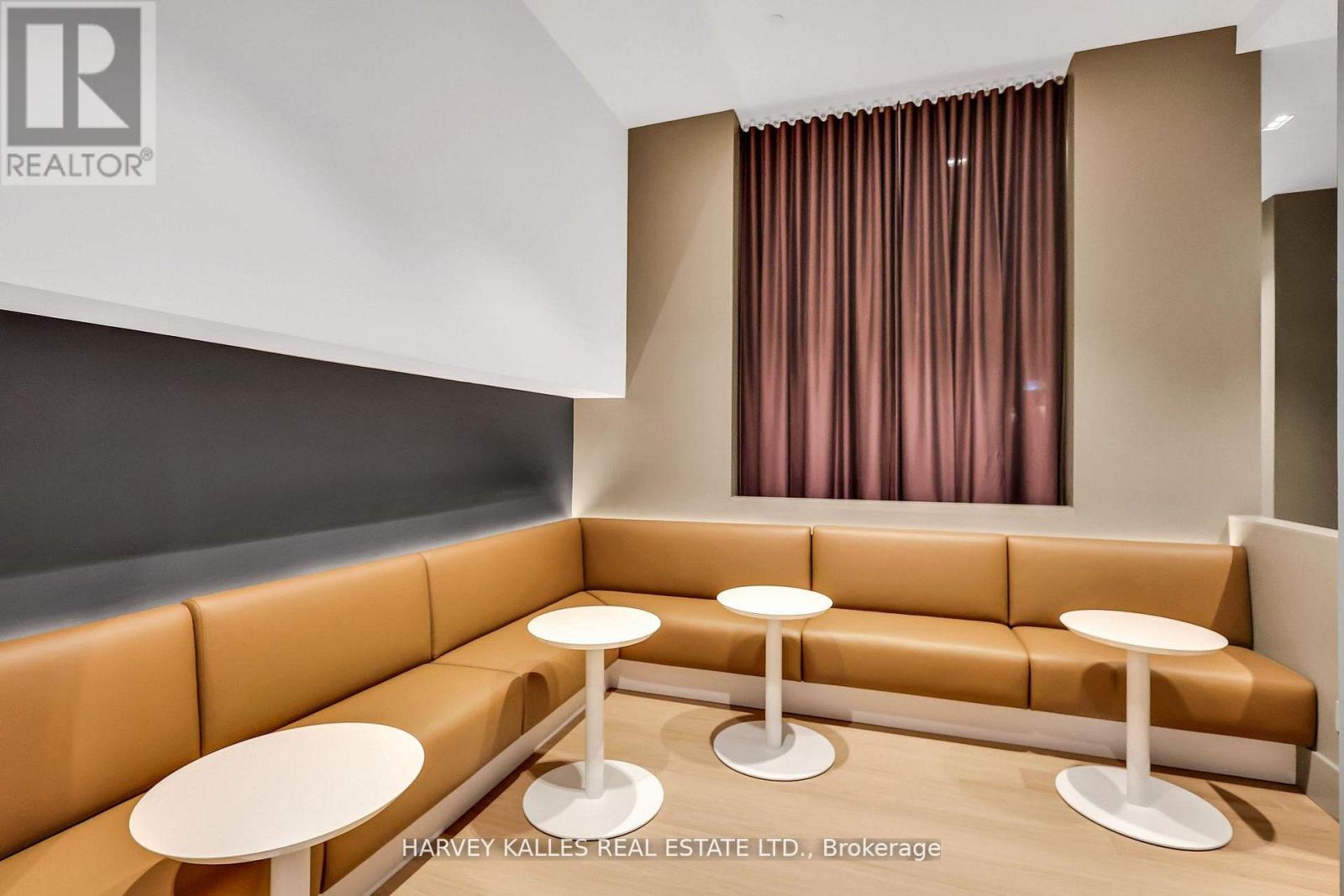 610 - 1720 Bayview Avenue, Toronto, Ontario  M4G 3C4 - Photo 38 - C12799964