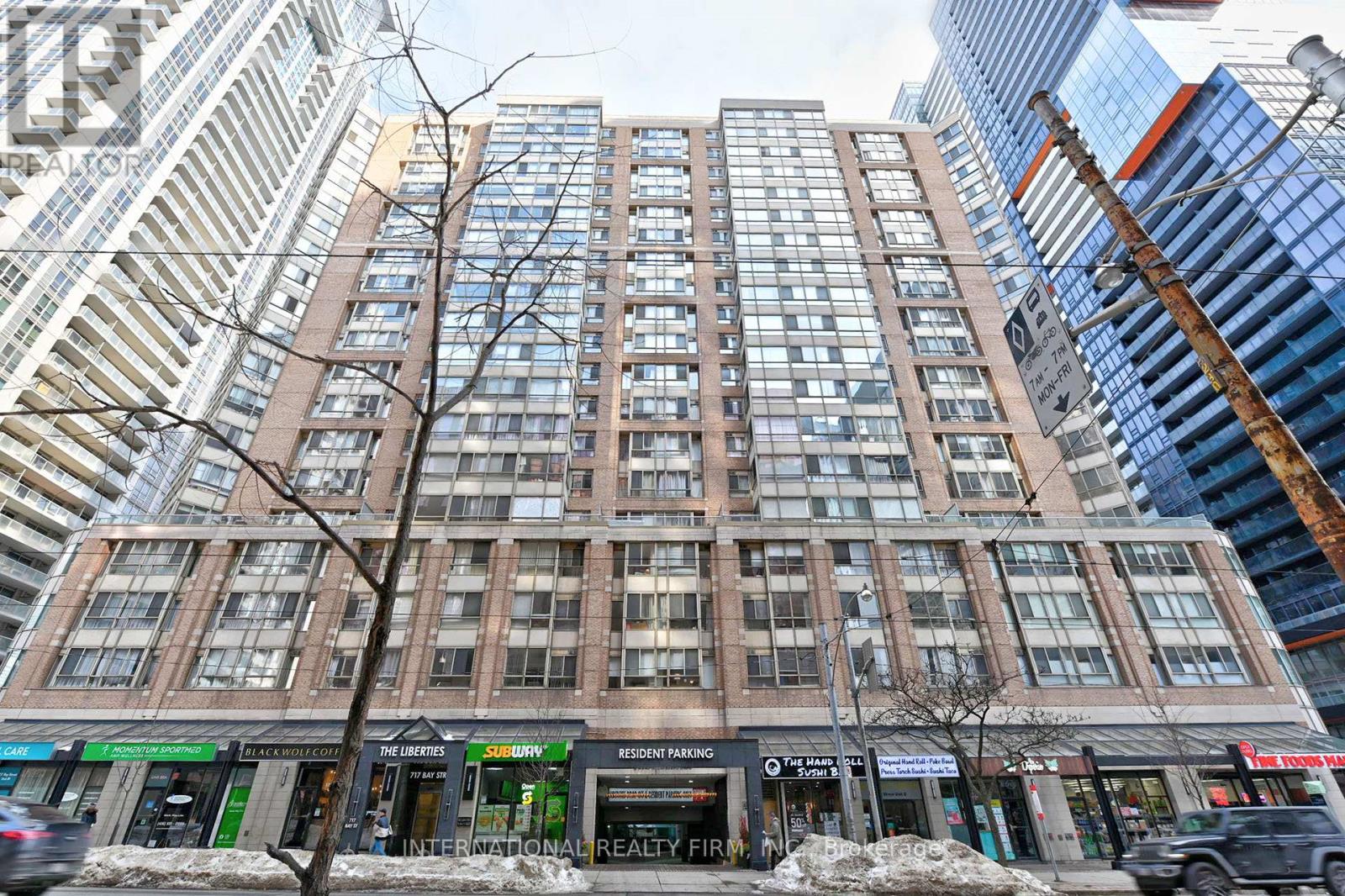 716 - 711 BAY ST STREET, Toronto, Ontario