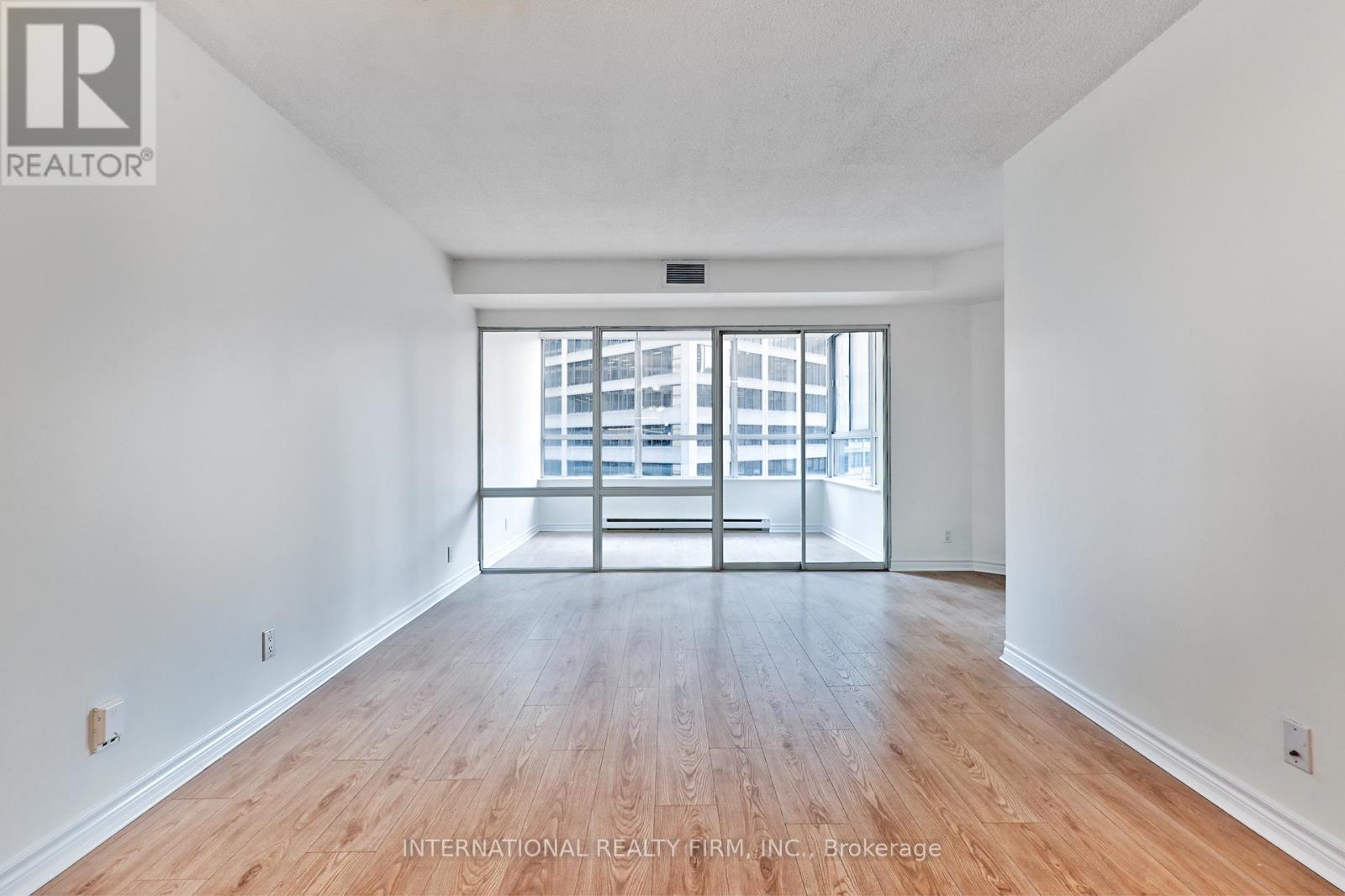 716 - 711 Bay St Street, Toronto, Ontario  M5G 2J8 - Photo 12 - C12800004
