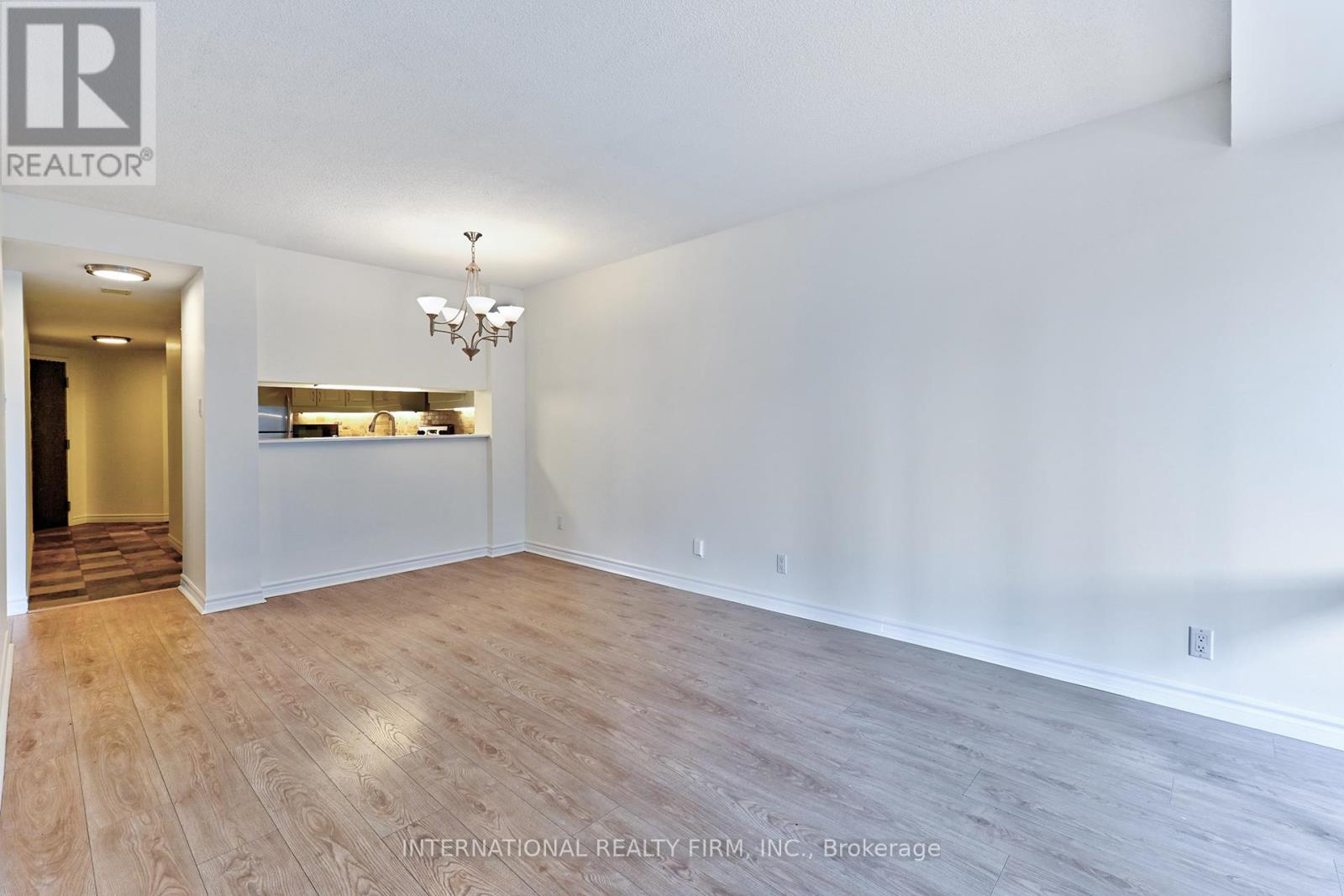 716 - 711 Bay St Street, Toronto, Ontario  M5G 2J8 - Photo 14 - C12800004