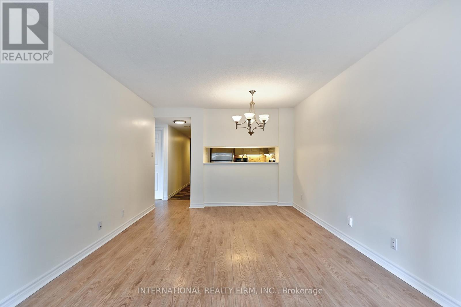 716 - 711 Bay St Street, Toronto, Ontario  M5G 2J8 - Photo 15 - C12800004