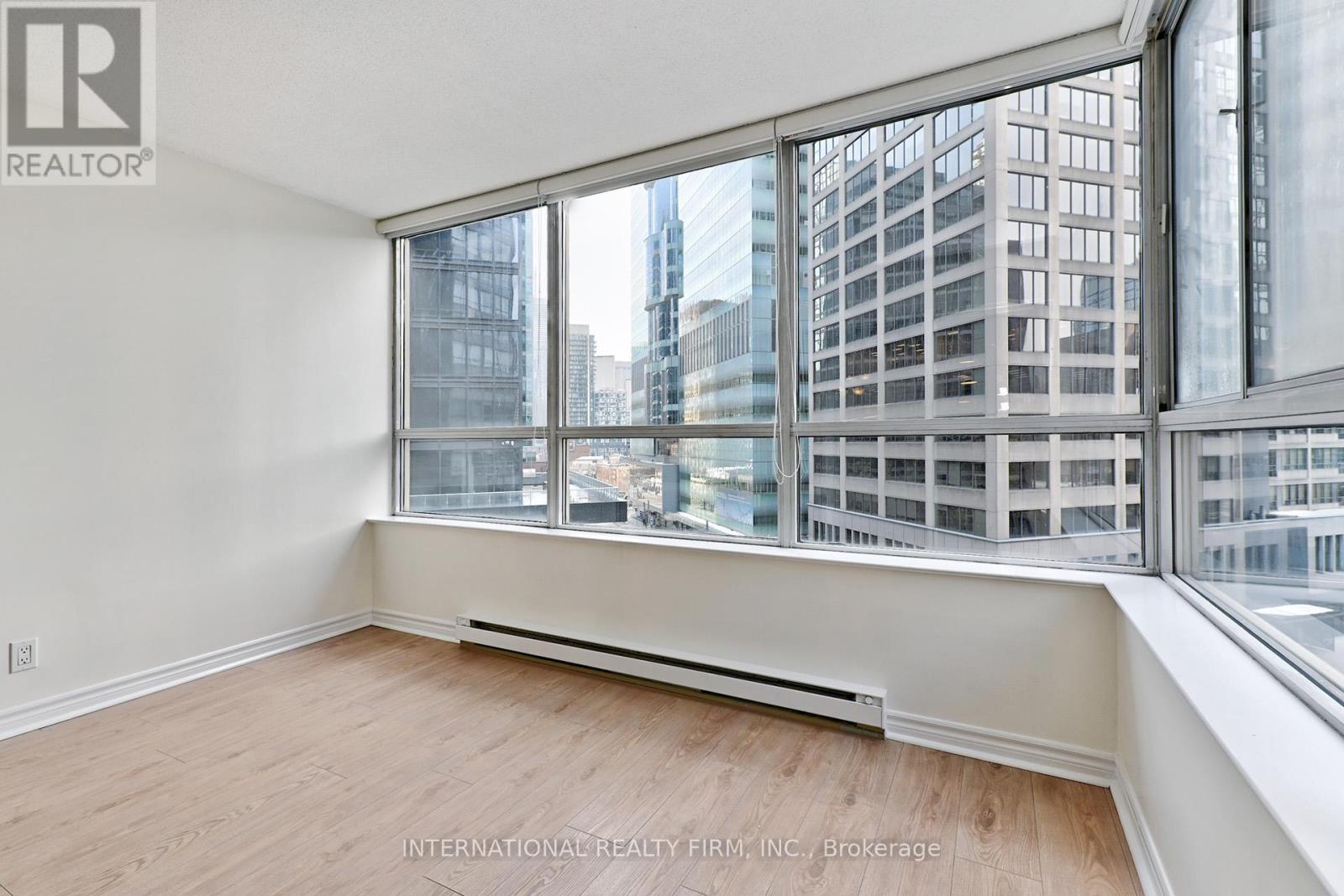 716 - 711 Bay St Street, Toronto, Ontario  M5G 2J8 - Photo 18 - C12800004