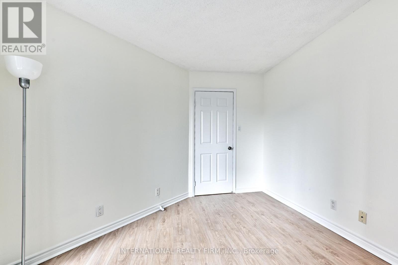 716 - 711 Bay St Street, Toronto, Ontario  M5G 2J8 - Photo 25 - C12800004